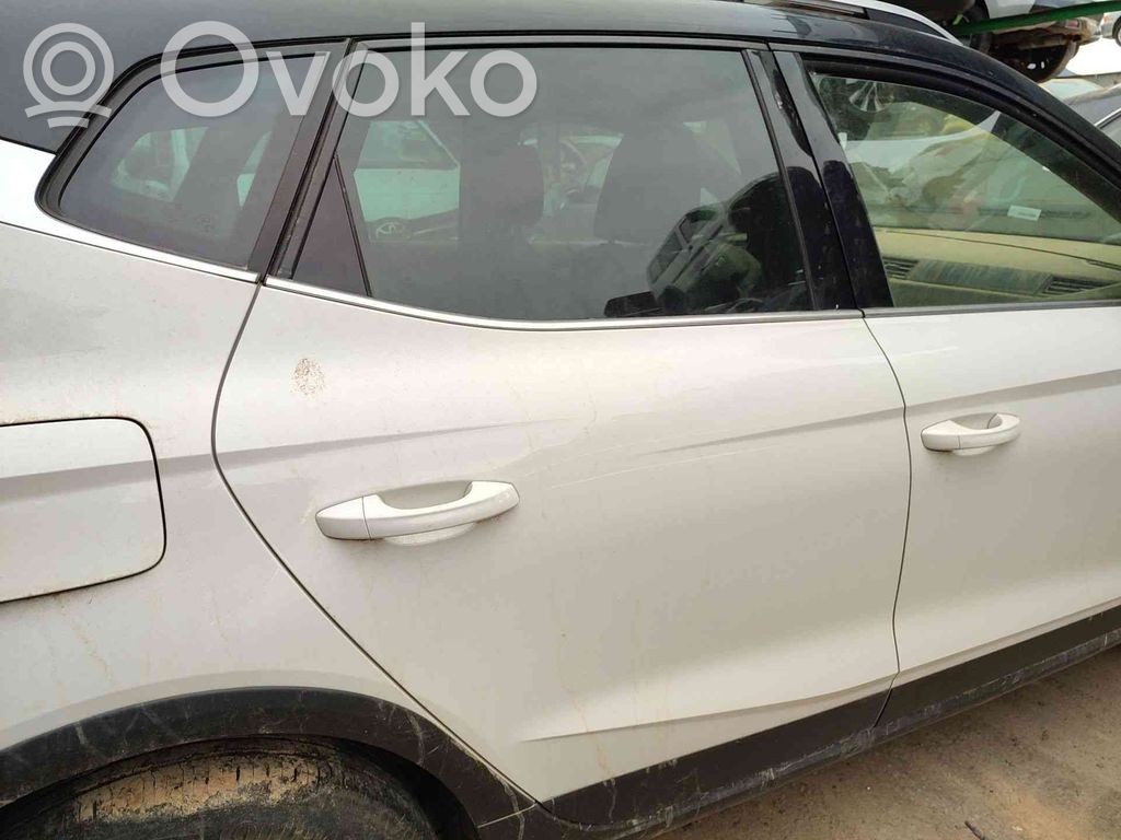 Seat Arona Puerta trasera 