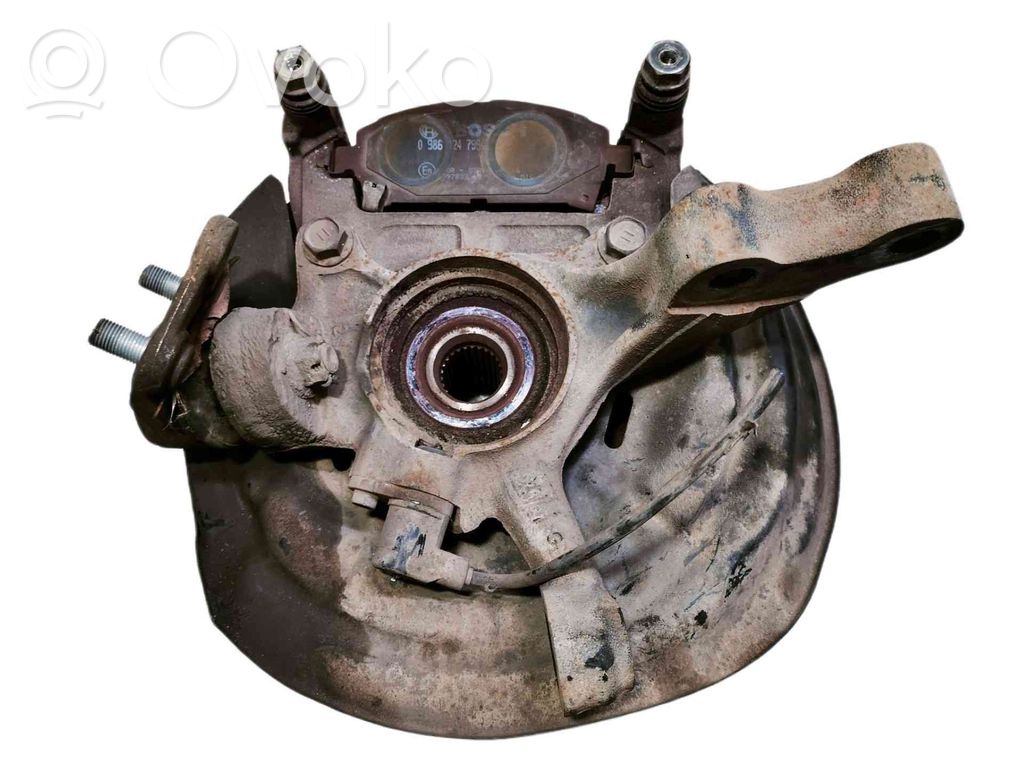 Toyota Avensis T220 Achsschenkel vorne