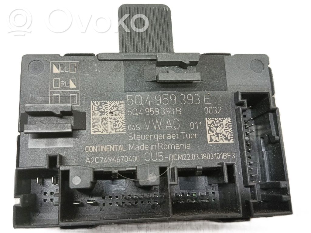 Muut ohjainlaitteet/moduulit   5Q4959393E