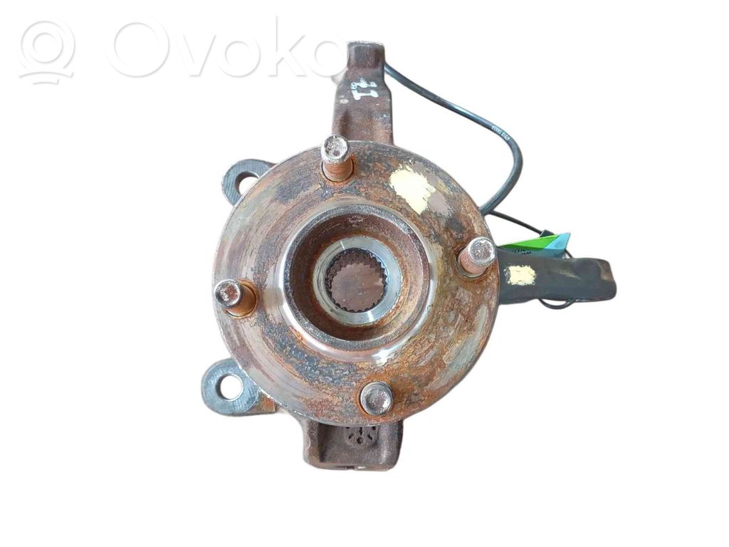 Nissan Note (E12) Fuso a snodo con mozzo ruota anteriore 