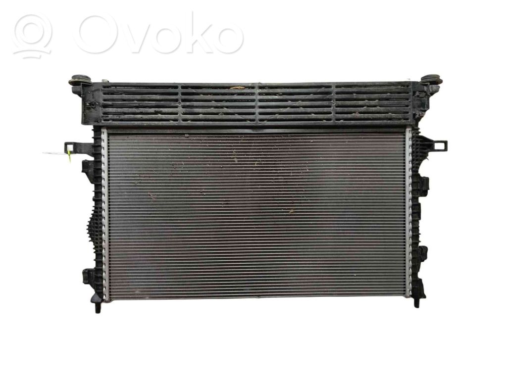 Ford Focus Radiatore di raffreddamento 