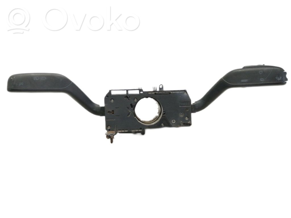 Skoda Roomster (5J) Comutator/buton multifuncțional