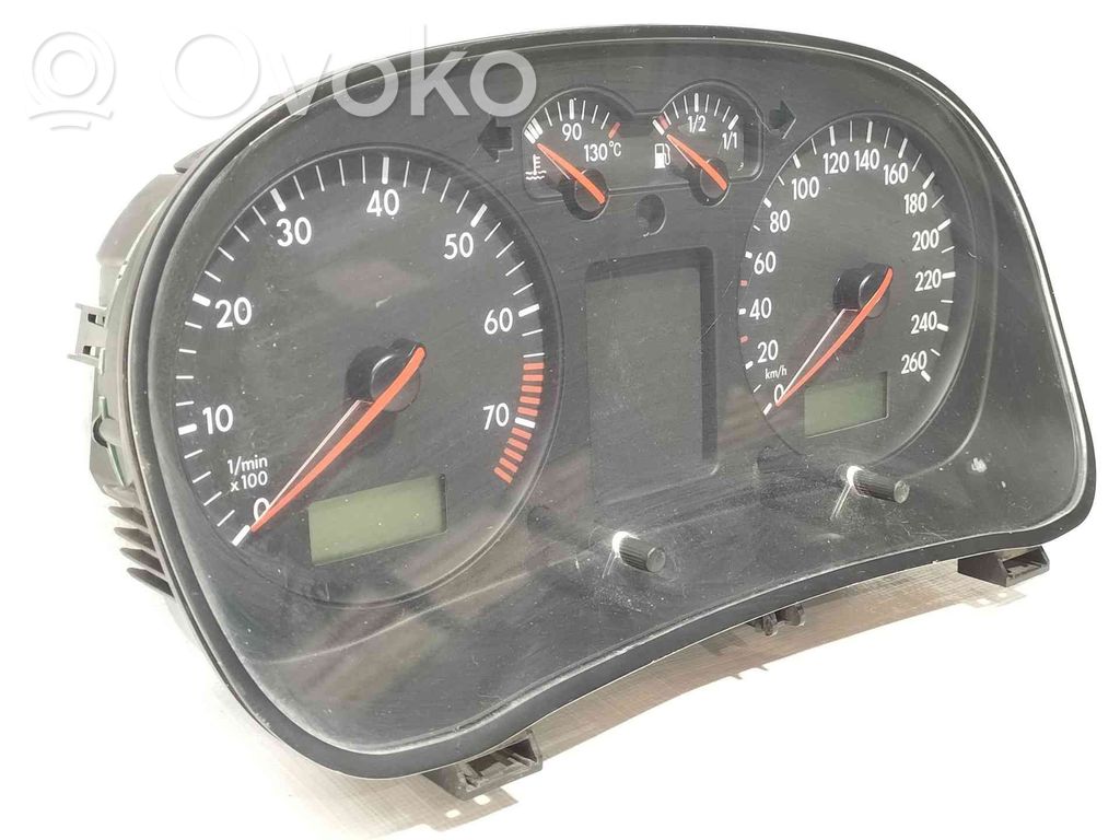 Volkswagen Bora Tachimetro (quadro strumenti) 
