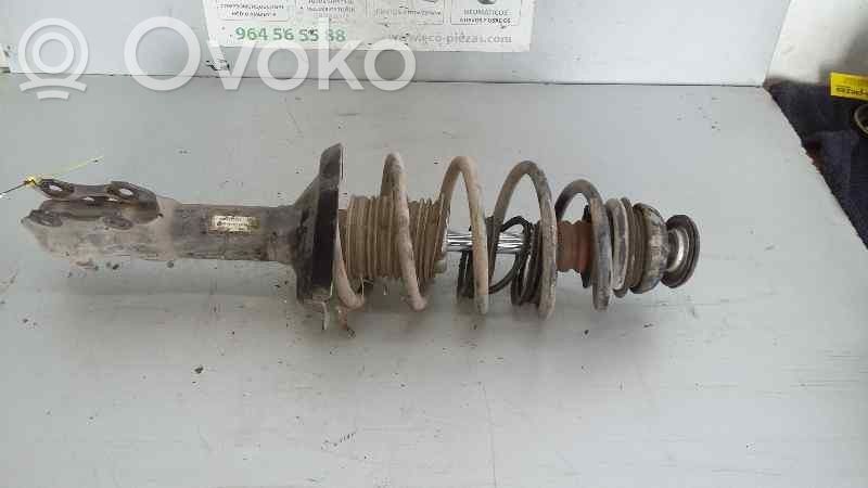 Volkswagen Polo III 6N 6N2 6NF Ansamblu amortizor cu arc față