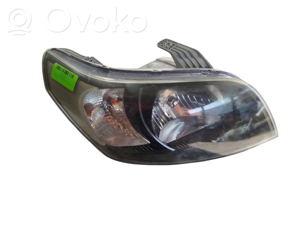 Chevrolet Aveo Lampa przednia