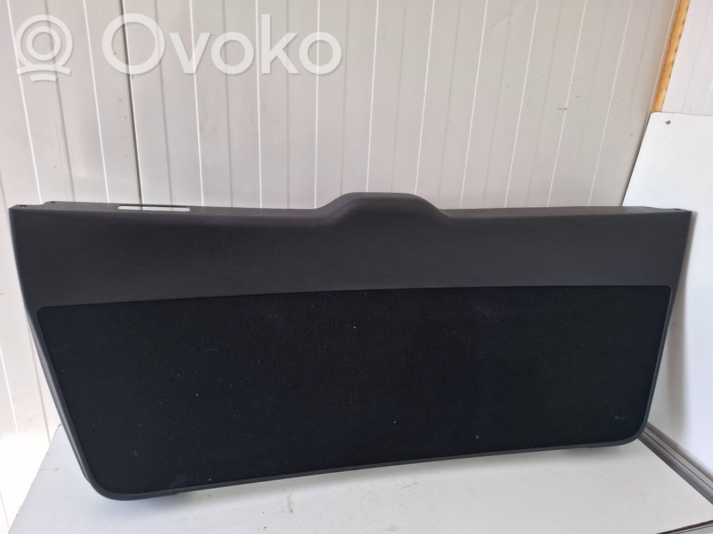 Mercedes-Benz GL X164 Tailgate trim 