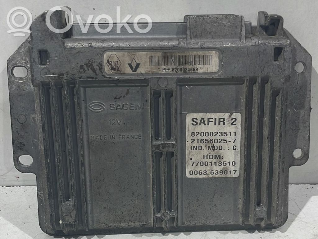 Renault Twingo II Engine control unit/module 