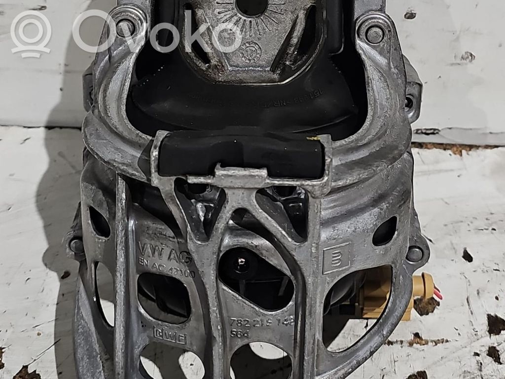 Porsche Cayenne (9Y0 9Y3) Engine mounting bracket 