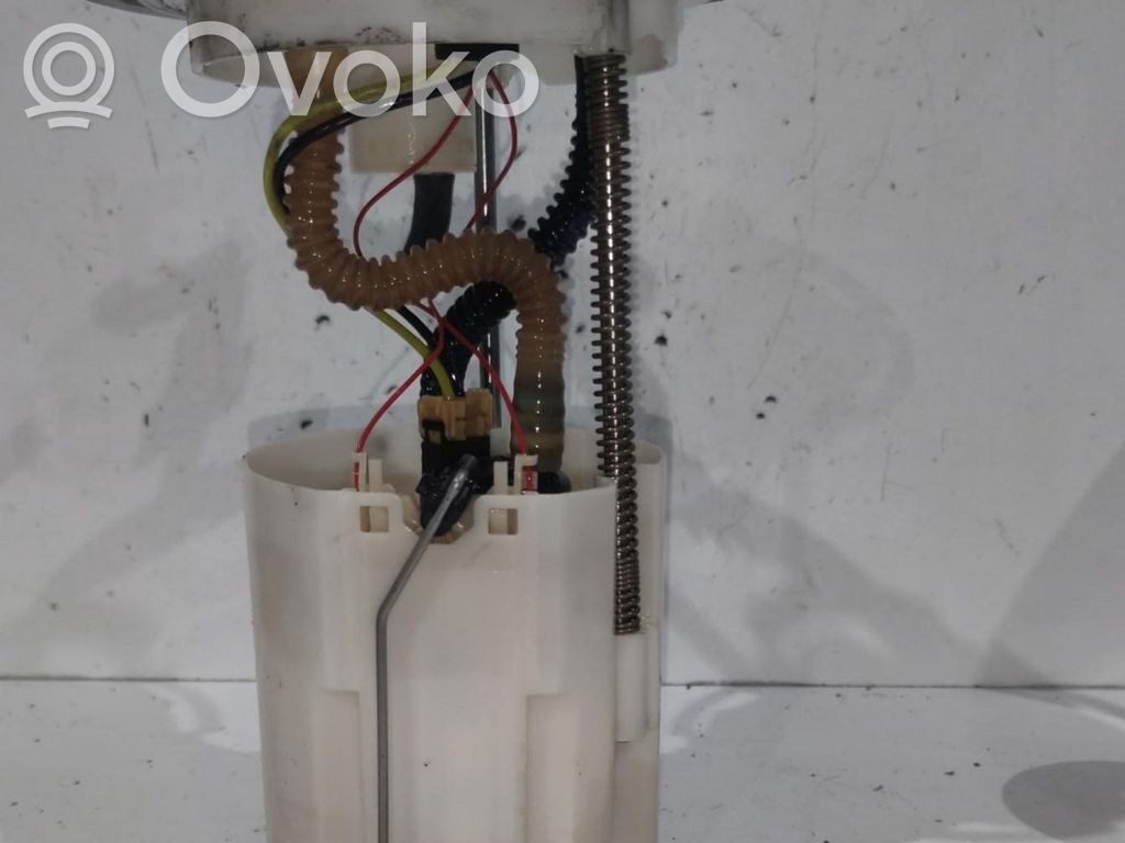 Nissan Note (E11) Pompa carburante immersa