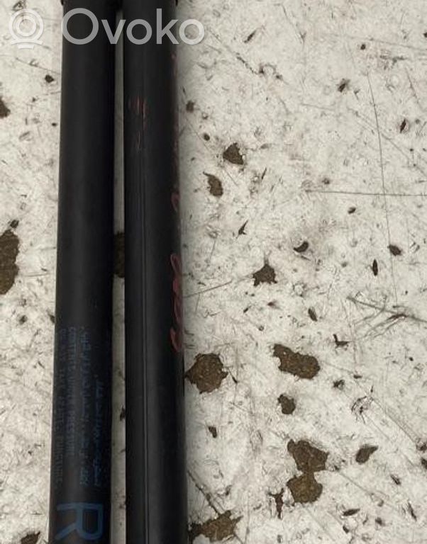 Nissan X-Trail T30 Vérin de capot arrière
