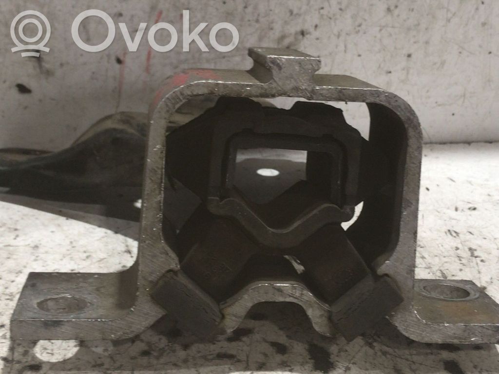 Dacia Sandero Supporto di montaggio del motore (usato) 