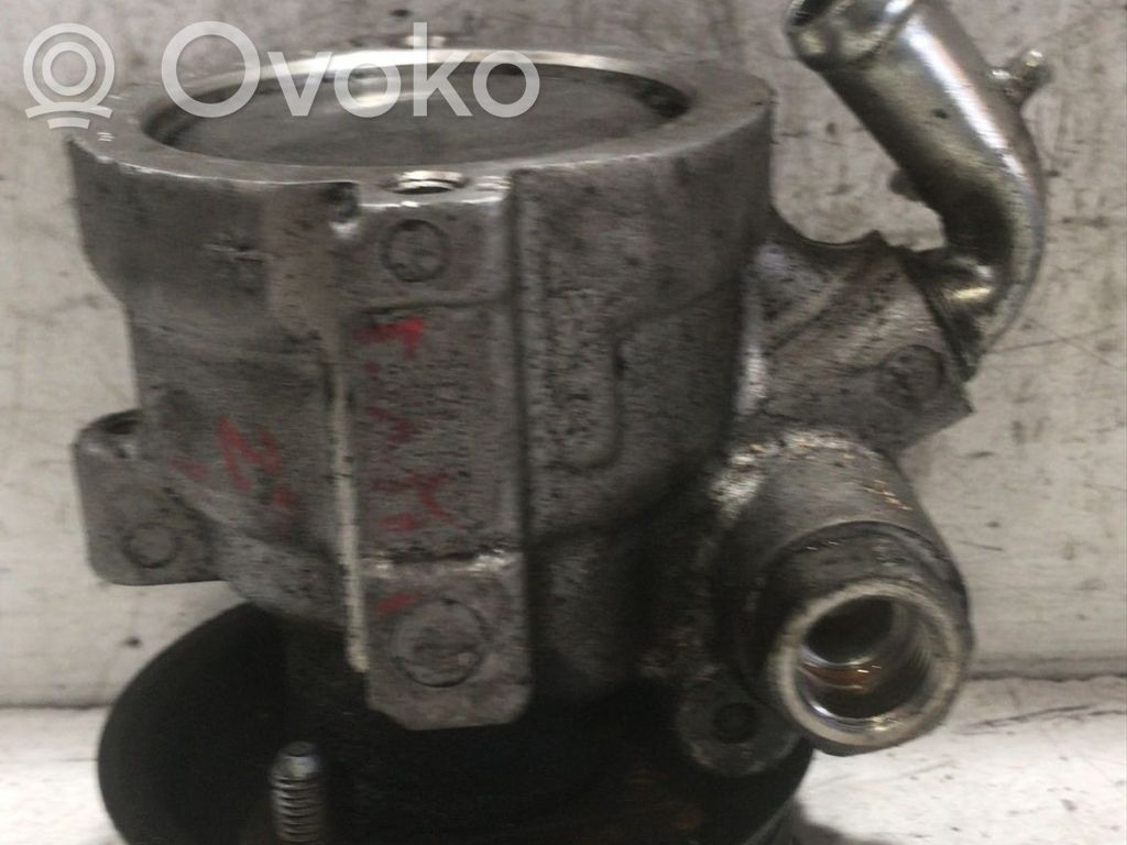 Ohjaustehostimen pumppu   504238603,504238603