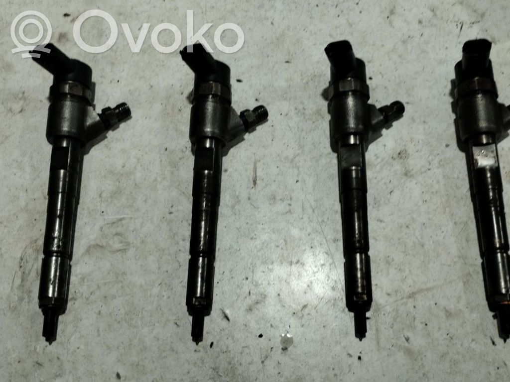 Inyector de combustible   0445110183,0445110183