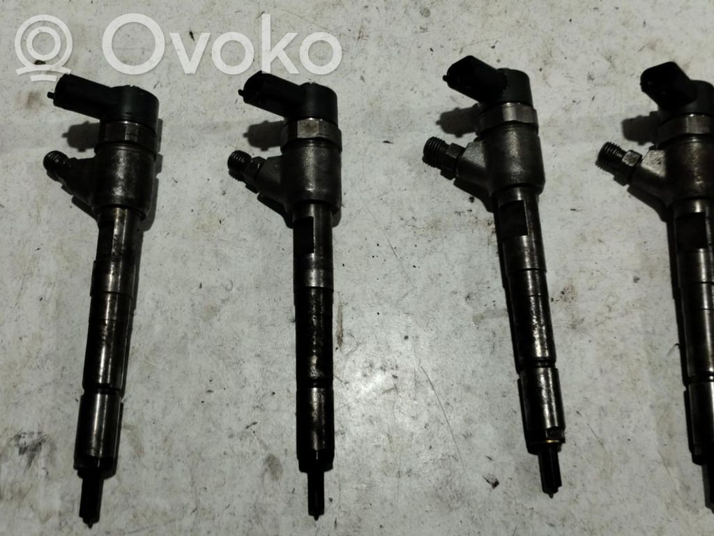 Inyector de combustible   0445110083,0445110083