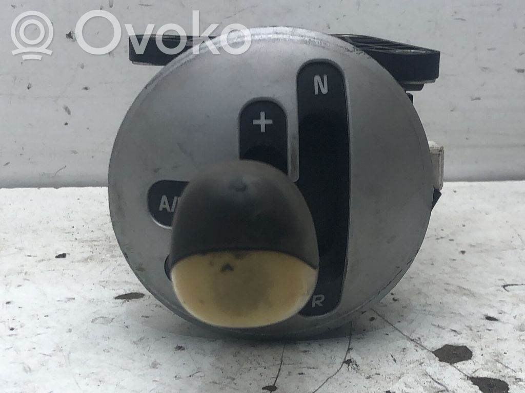 Lancia Ypsilon Selector caja de cambios