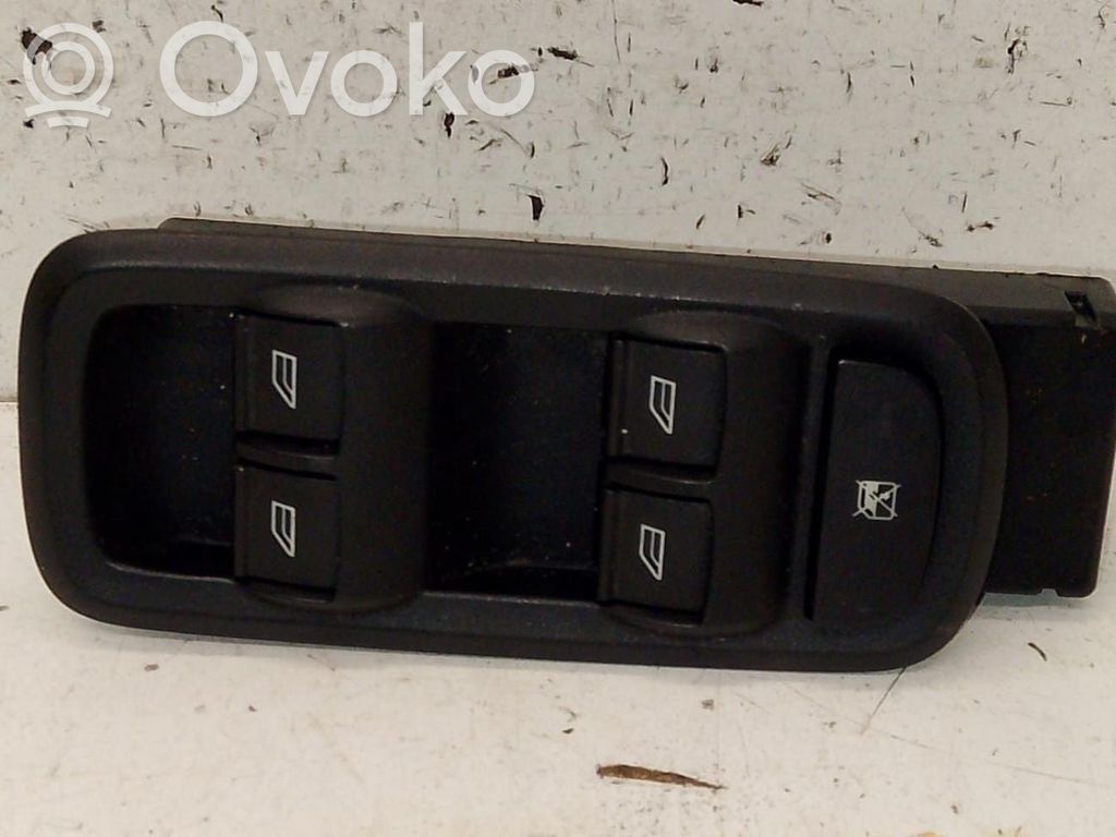 Ford Fiesta Interrupteur commade lève-vitre