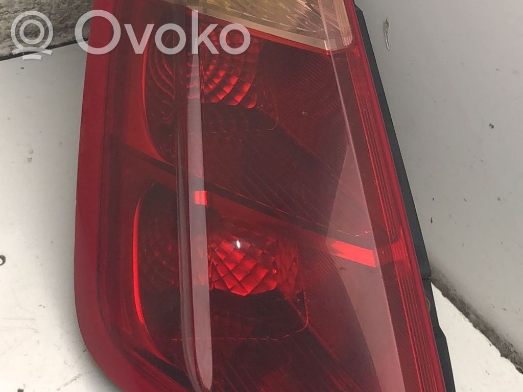 Fiat Grande Punto Feux arrière / postérieurs