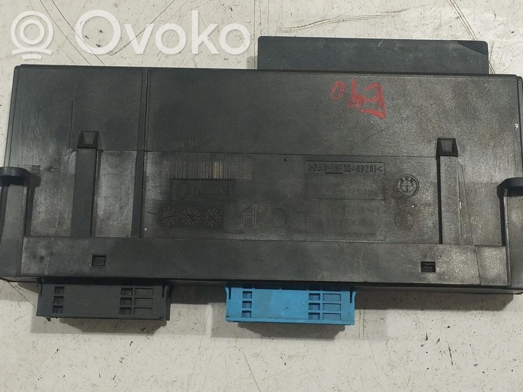 BMW 3 E90 E91 Module confort 