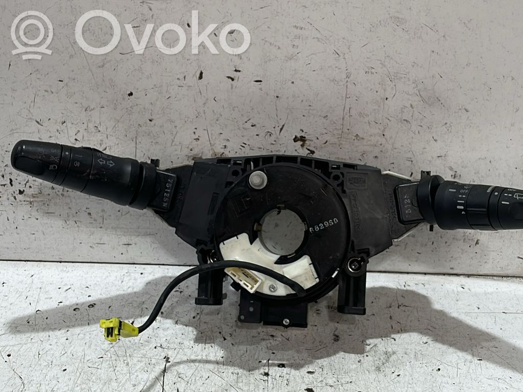 Nissan Note (E11) Bloc semnalizator și ștergător parbriz
