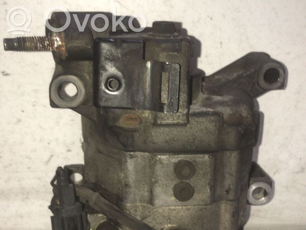 Nissan X-Trail T30 Klimakompressor Pumpe 