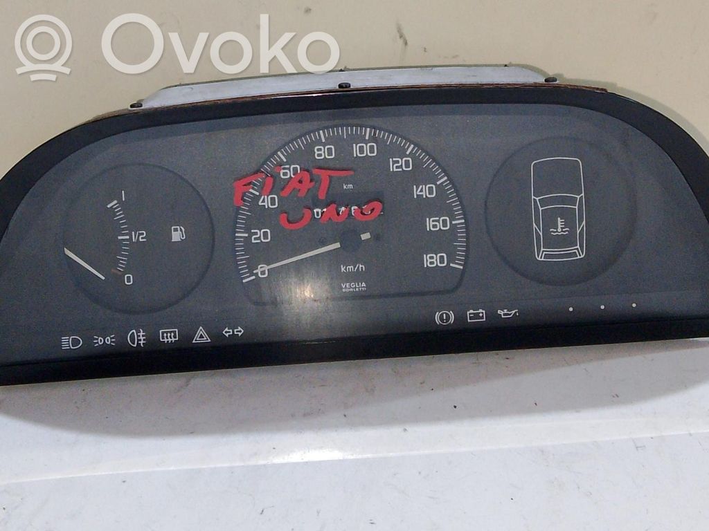 Fiat Uno Vitezometru (grup de instrumente) 