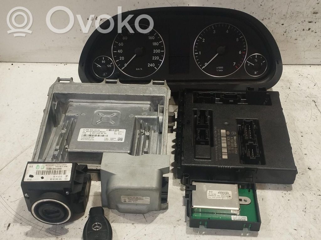 Mercedes-Benz A W169 Komputer / Sterownik ECU i komplet kluczy 