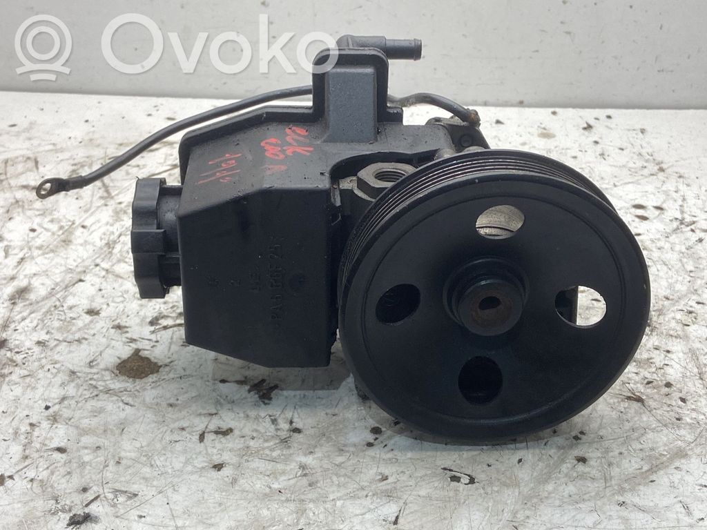 Mercedes-Benz CLK A208 C208 Pompe direction assistée