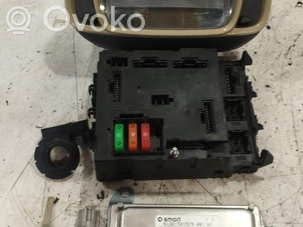 Smart ForTwo II Kit cu ECU motor și set închidere uși 