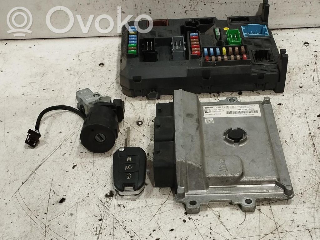 Peugeot 208 I Kit cu ECU motor și set închidere uși