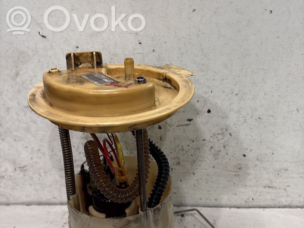 Fiat 500L Pompă combustibil în rezervor