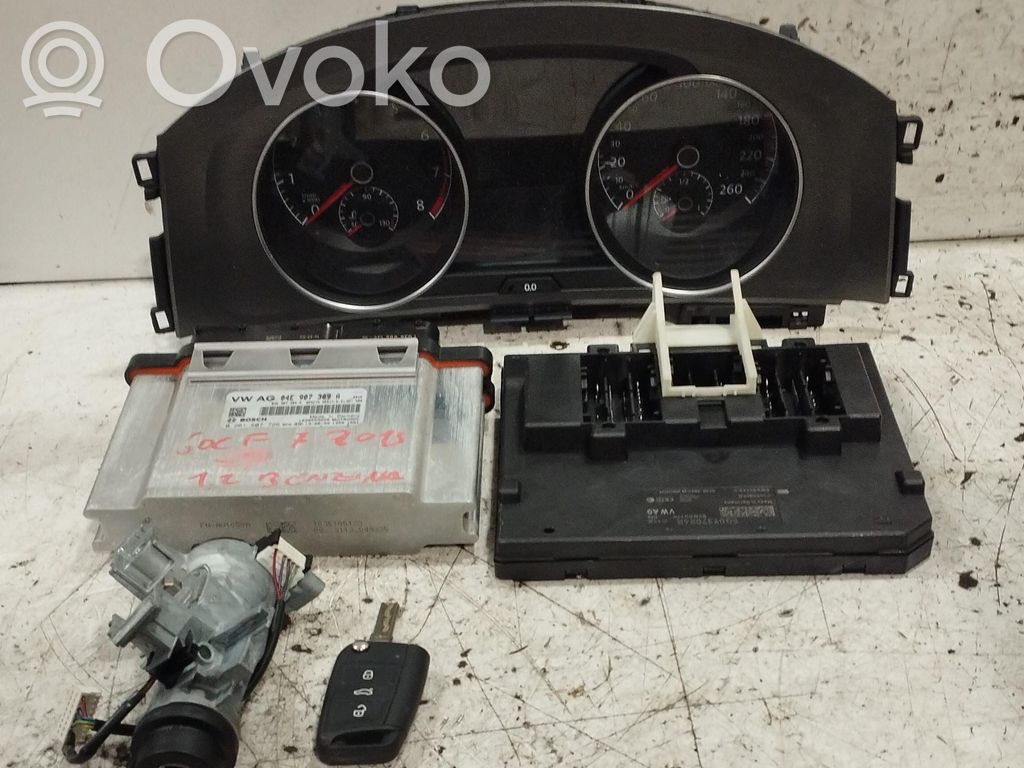 Volkswagen Golf VII Kit cu ECU motor și set închidere uși 