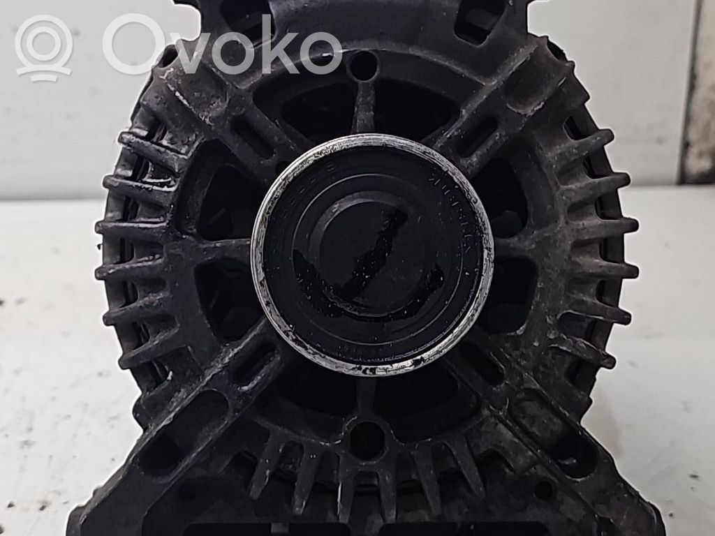 Mercedes-Benz A W169 Generator/alternator 