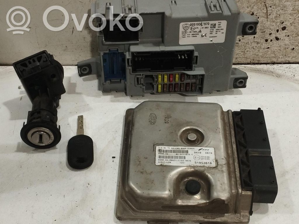 Lancia Ypsilon Engine ECU kit and lock set 