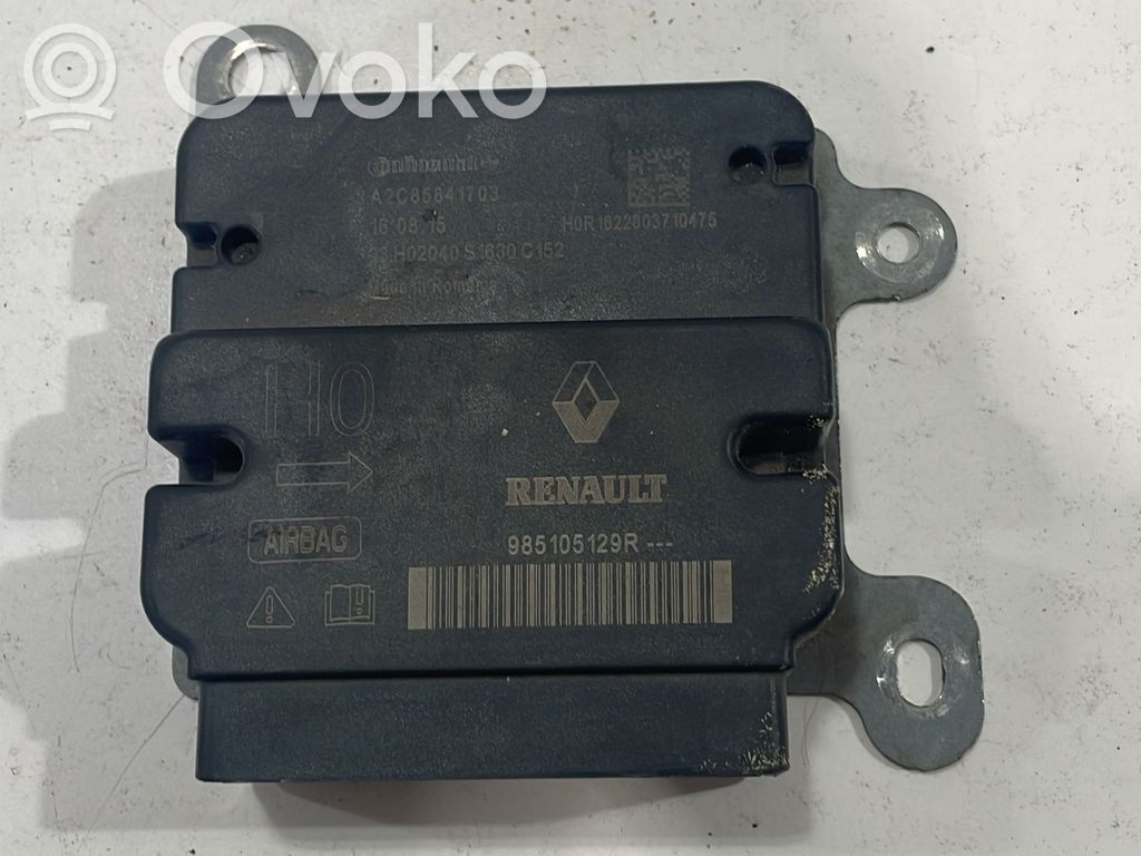 Dacia Duster Airbag control unit/module 