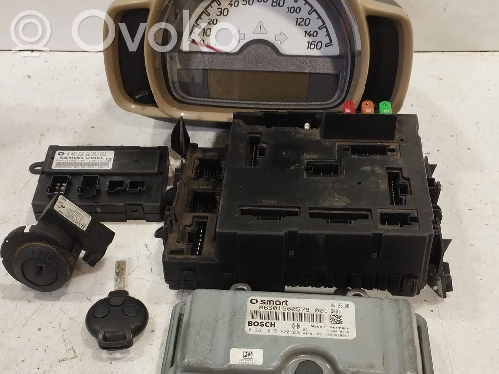 Smart ForTwo II Komputer / Sterownik ECU i komplet kluczy 