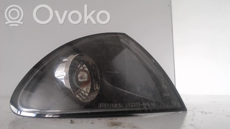 Front fender indicator light   63137165850