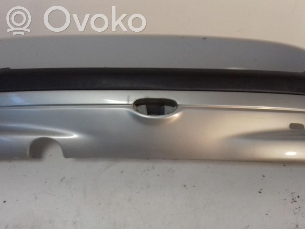 Peugeot 206 Parachoques 