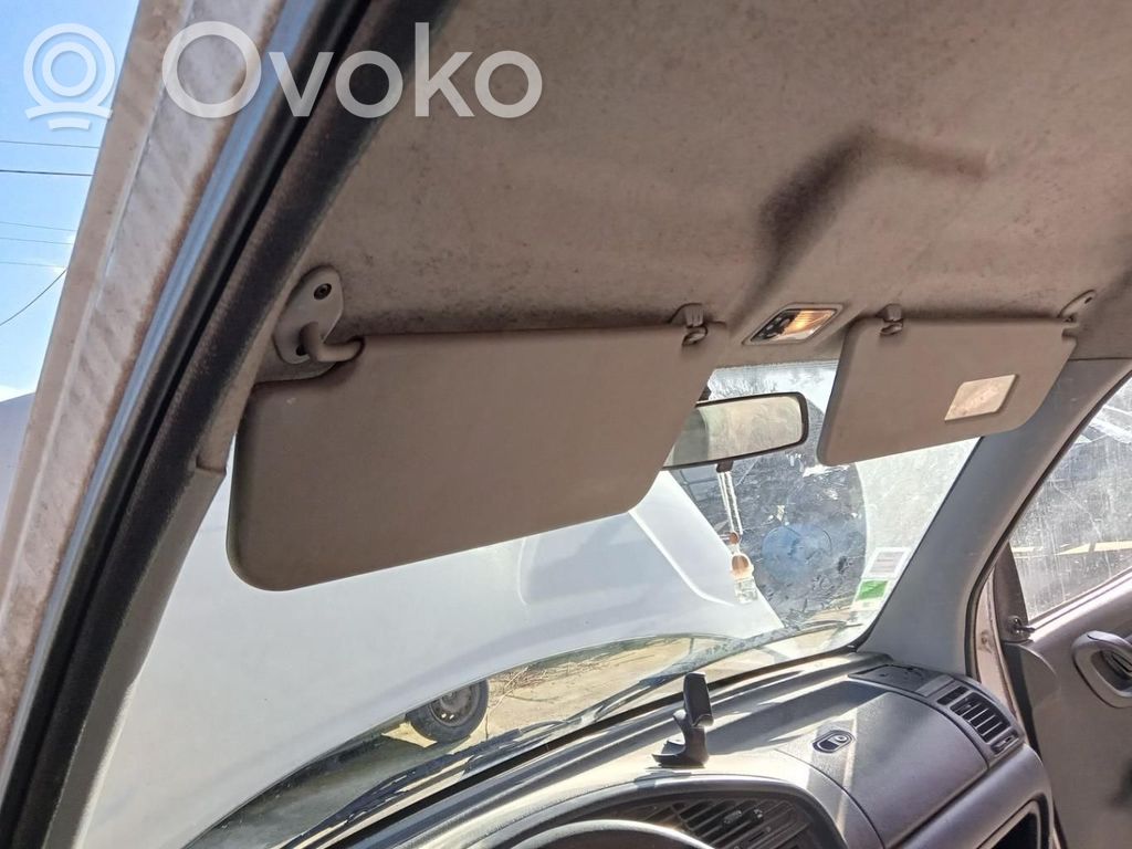 Citroen Berlingo Häikäisysuoja 