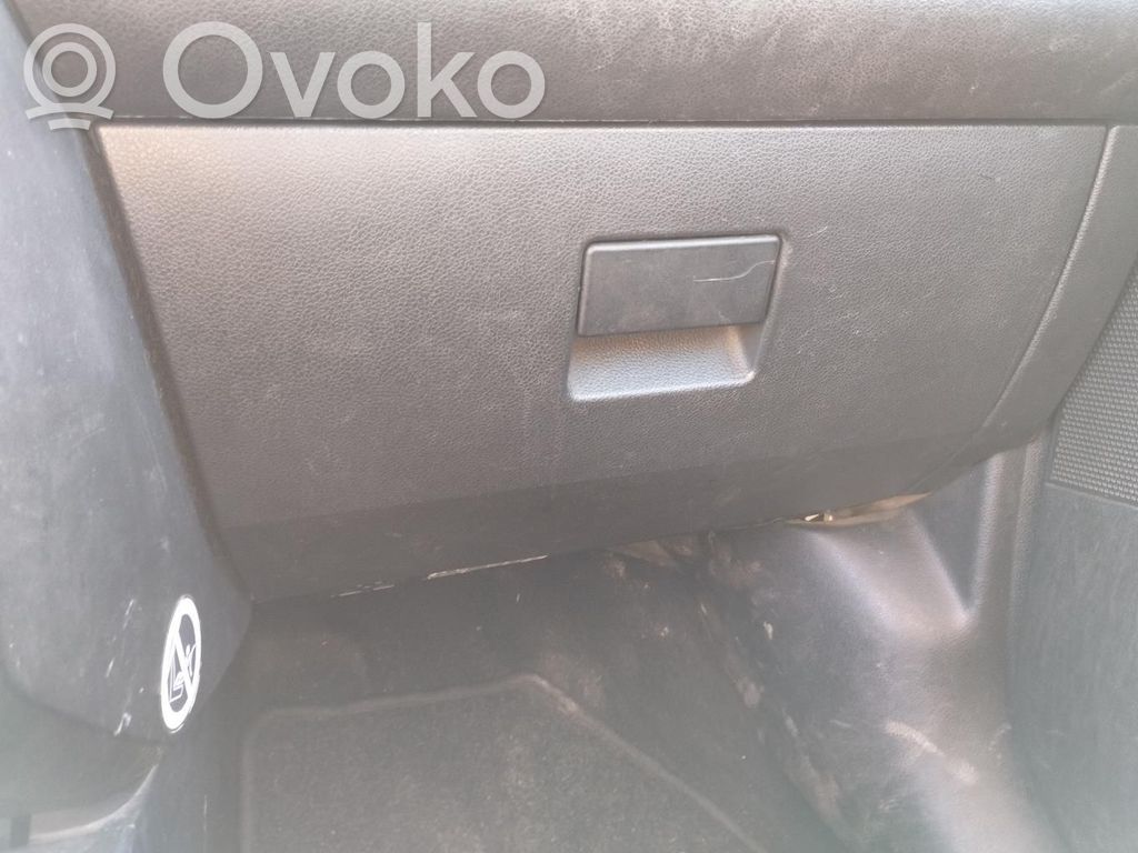 Ford Fiesta Juego guantera 