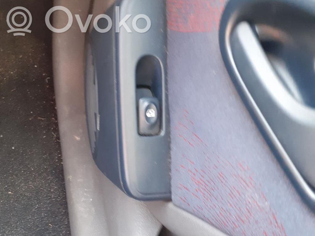 Renault Clio I Electric window control switch 