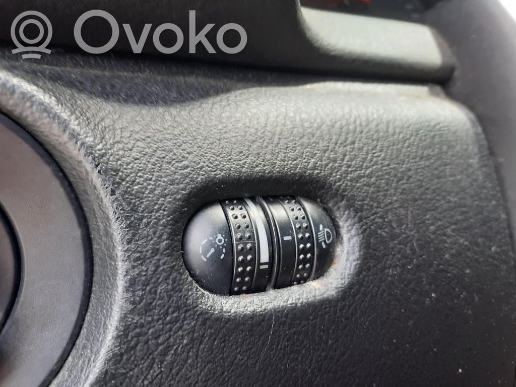 Volkswagen PASSAT B5 Interruptor de luz 