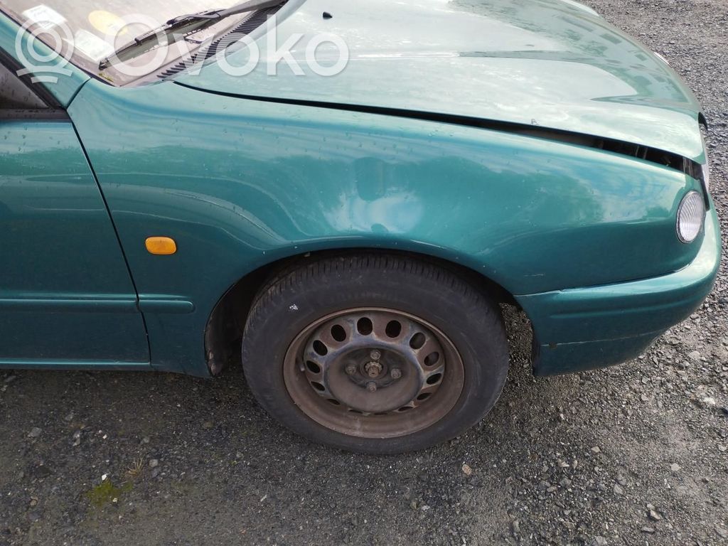 Toyota Corolla E110 Etujarrusatula 