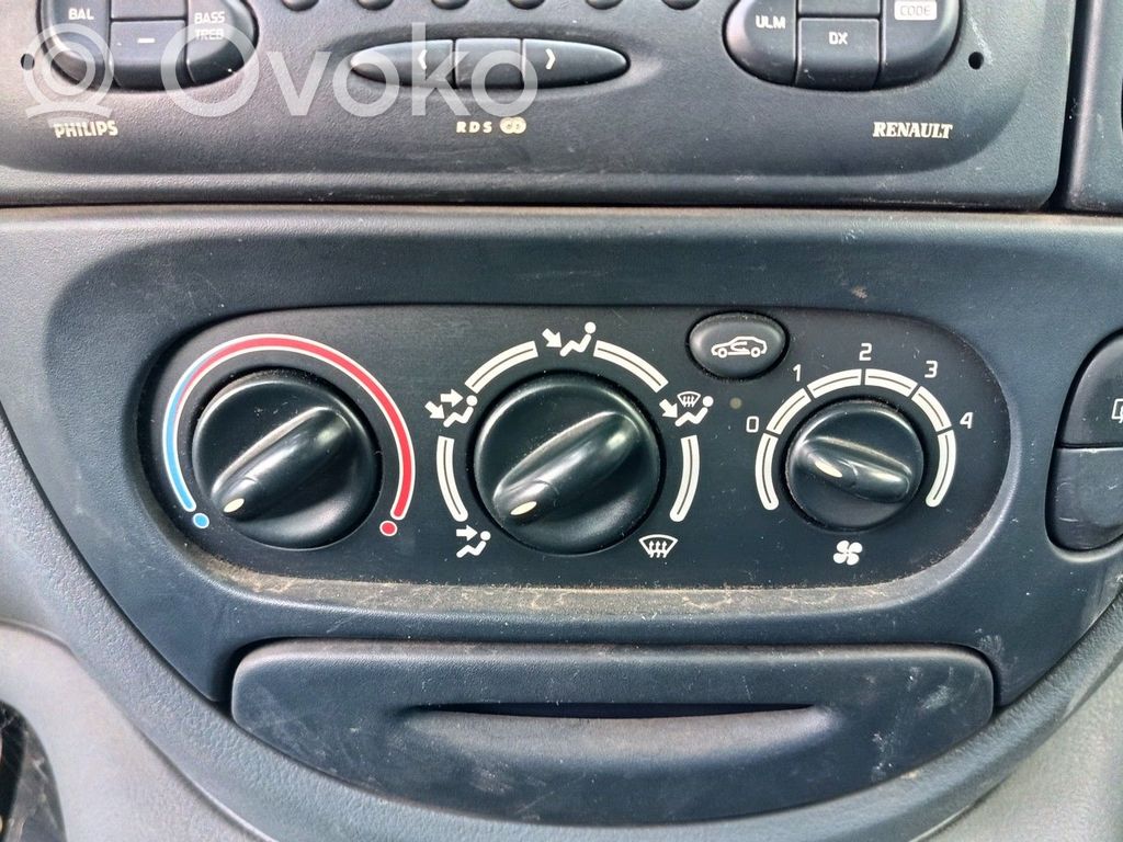 Renault Scenic I Panel klimatyzacji 