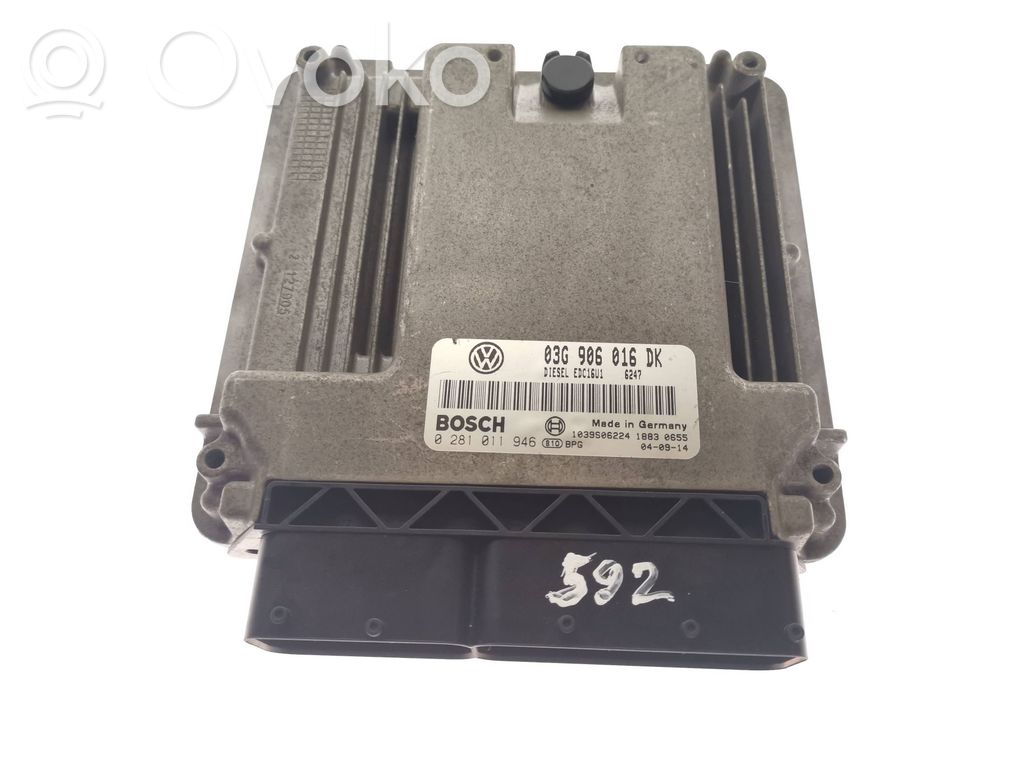 Volkswagen Golf V Engine control unit/module 