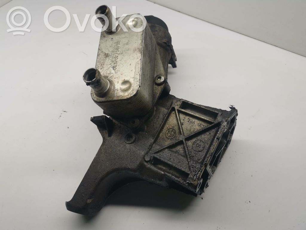 BMW 3 E46 Oil filter mounting bracket 
