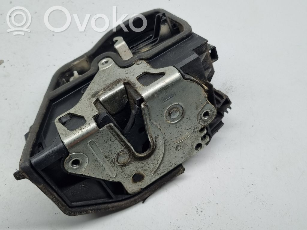 BMW 7 E65 E66 Front door lock 
