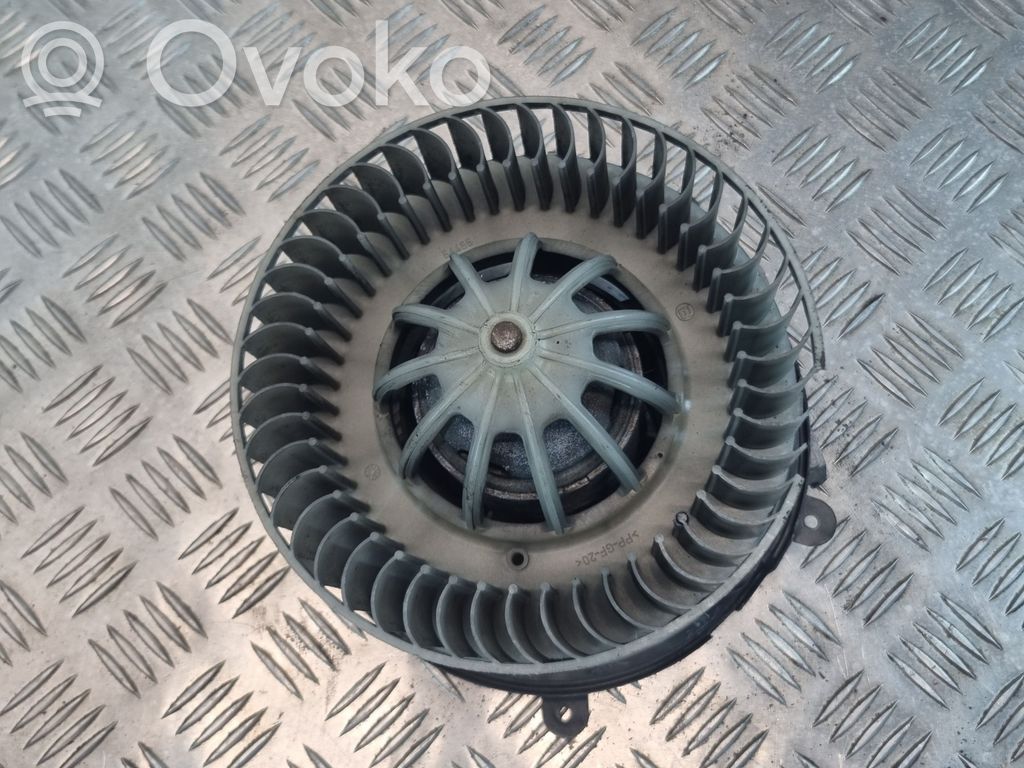 BMW 7 E65 E66 Pečiuko ventiliatorius/ putikas 