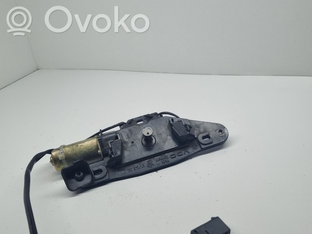 BMW 5 E39 Tailgate/trunk/boot lift motor 