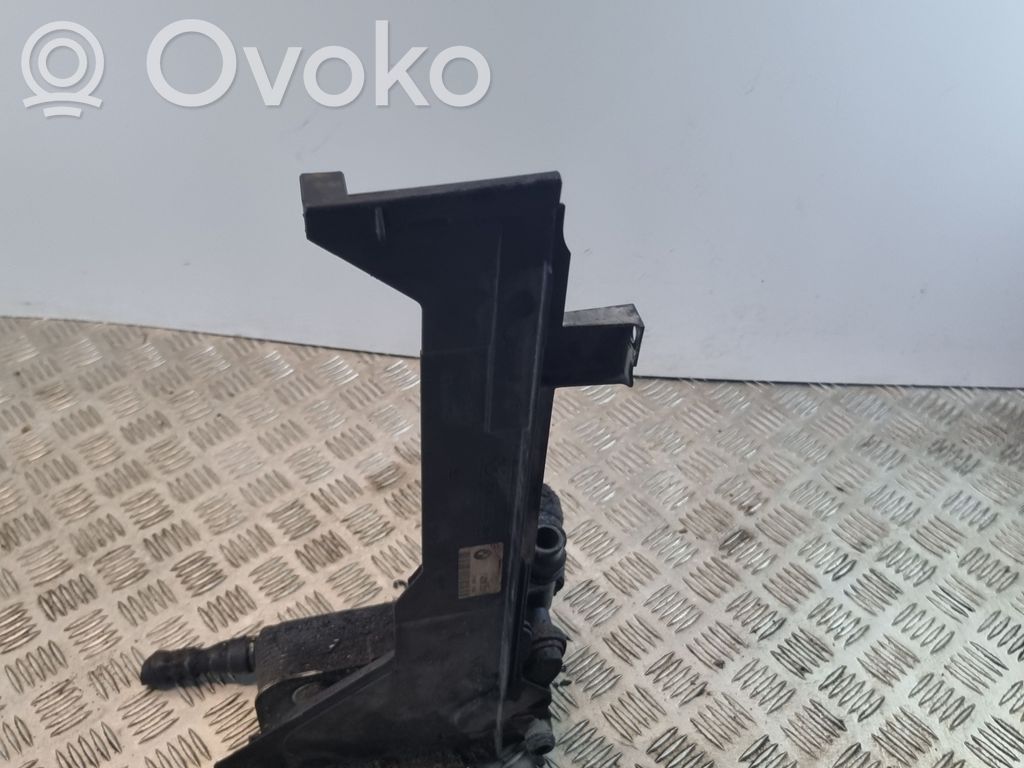 BMW 3 E46 Coolant expansion tank/reservoir 