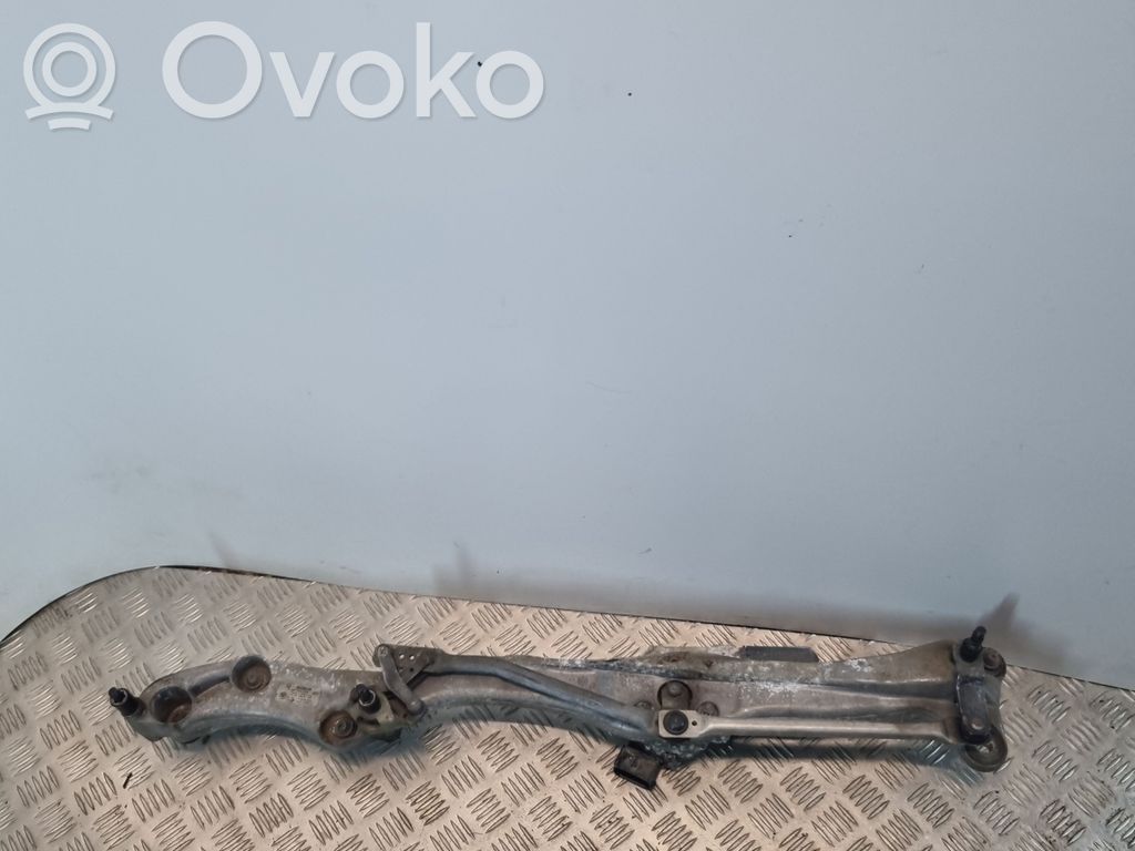 BMW 7 E65 E66 Etupyyhkimen vivusto ja moottori 